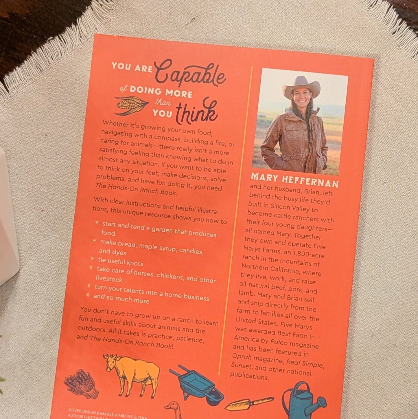 GB The Hands-On Ranch Book - How to Tie a Knot, Start a Garden, Saddle a Horse, and Everything Else People Used to Know How to Do