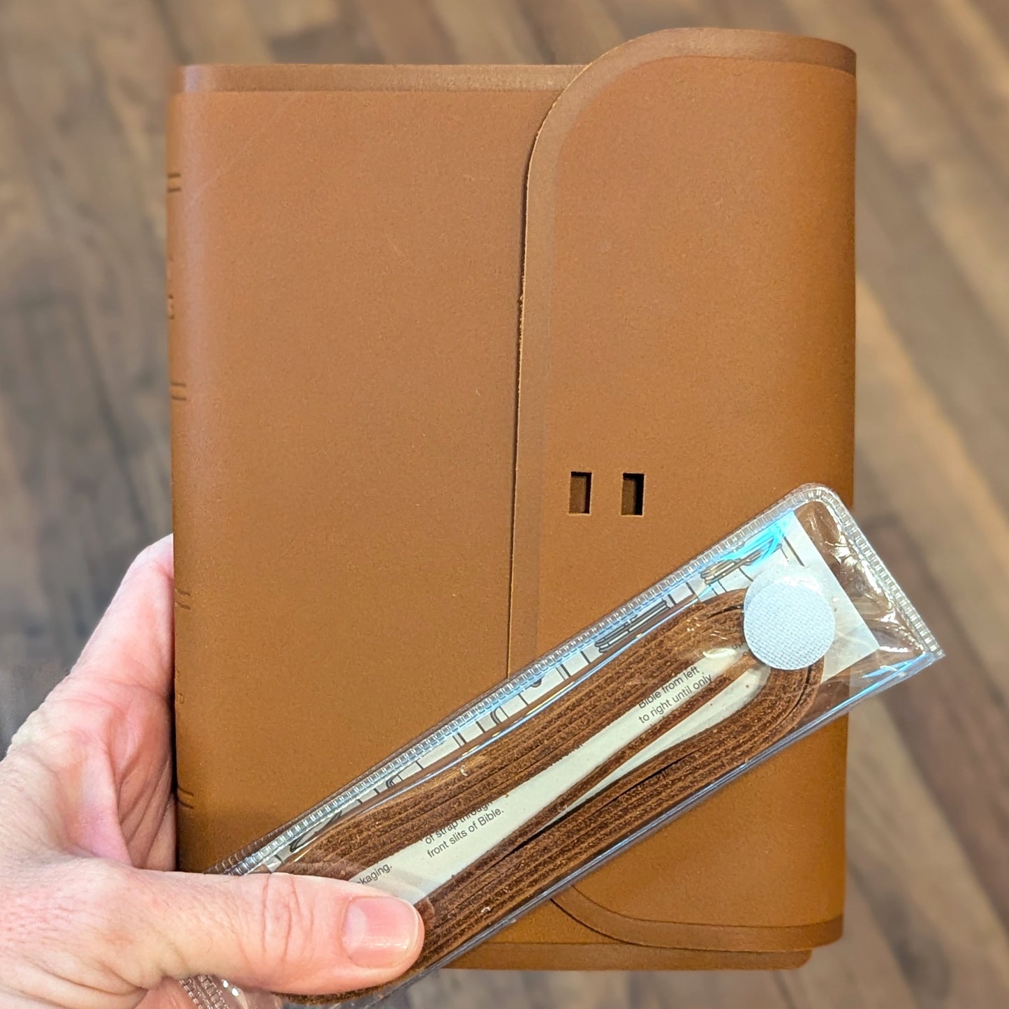 GB ESV Large Print Compact Bible (brown natural leather)