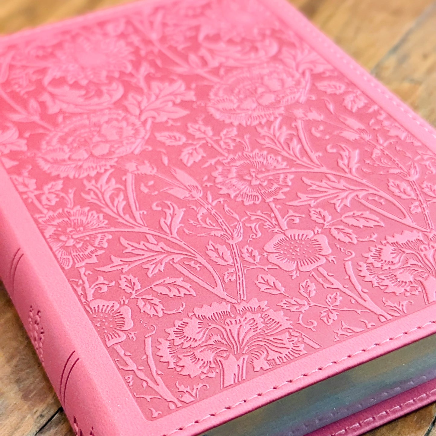 GB ESV Large Print Compact Bible (TruTone Berry, Floral Design)