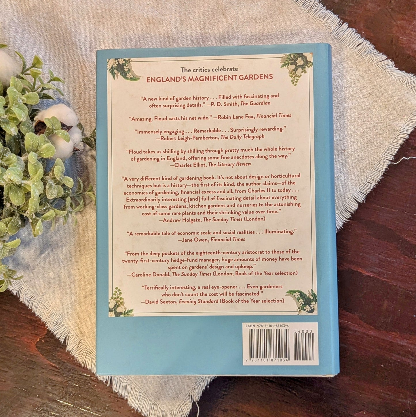 GB England's Magnificent Gardens