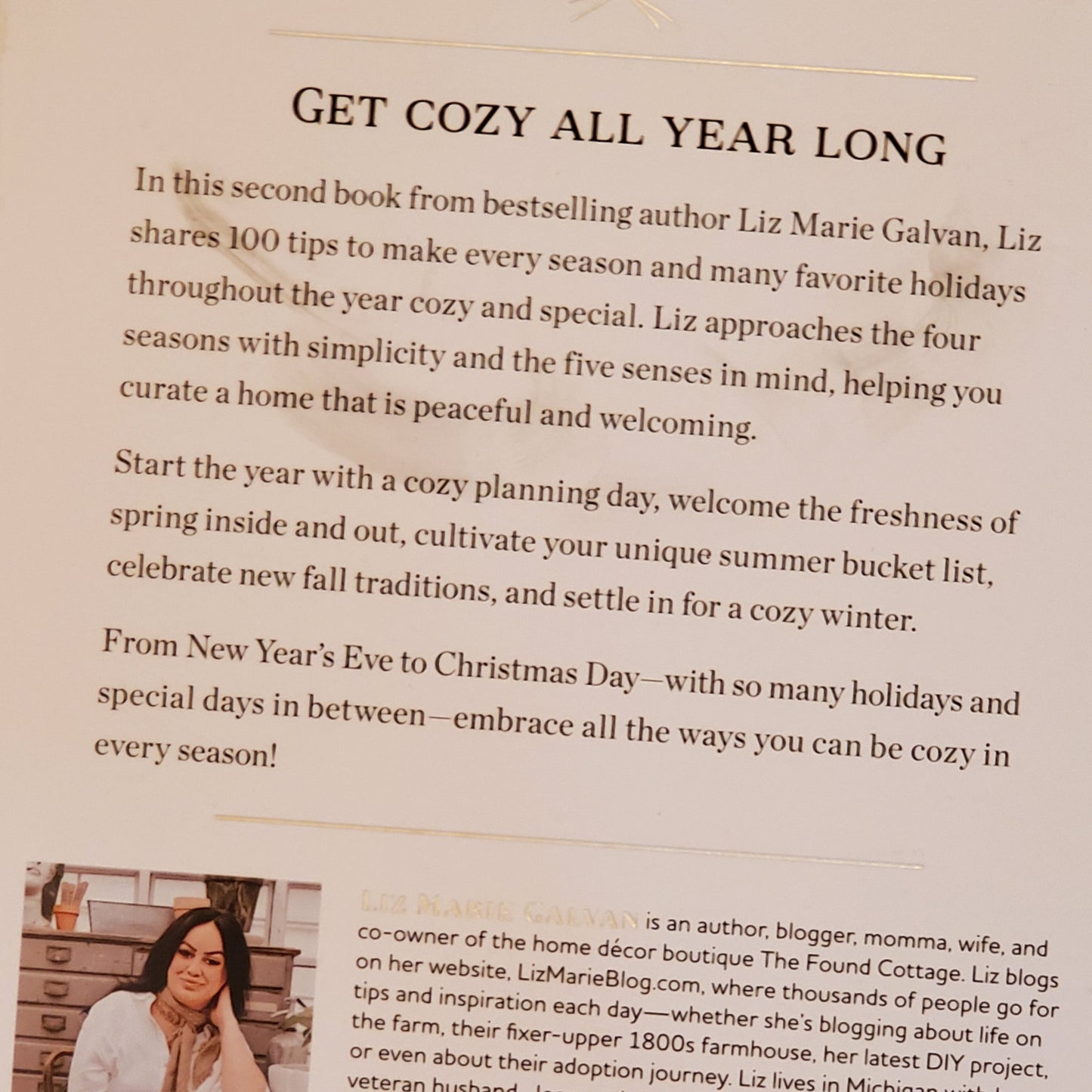 Cozy White Cottage Seasons