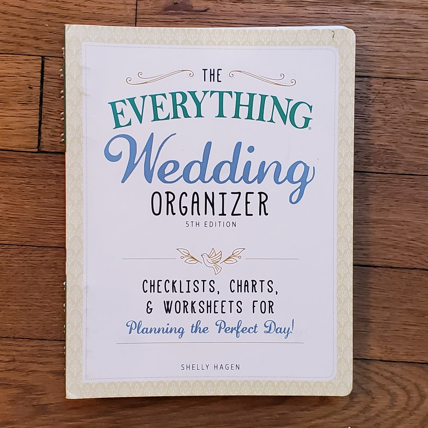 Wedding Organizer: Checklists, Charts, and Worksheets