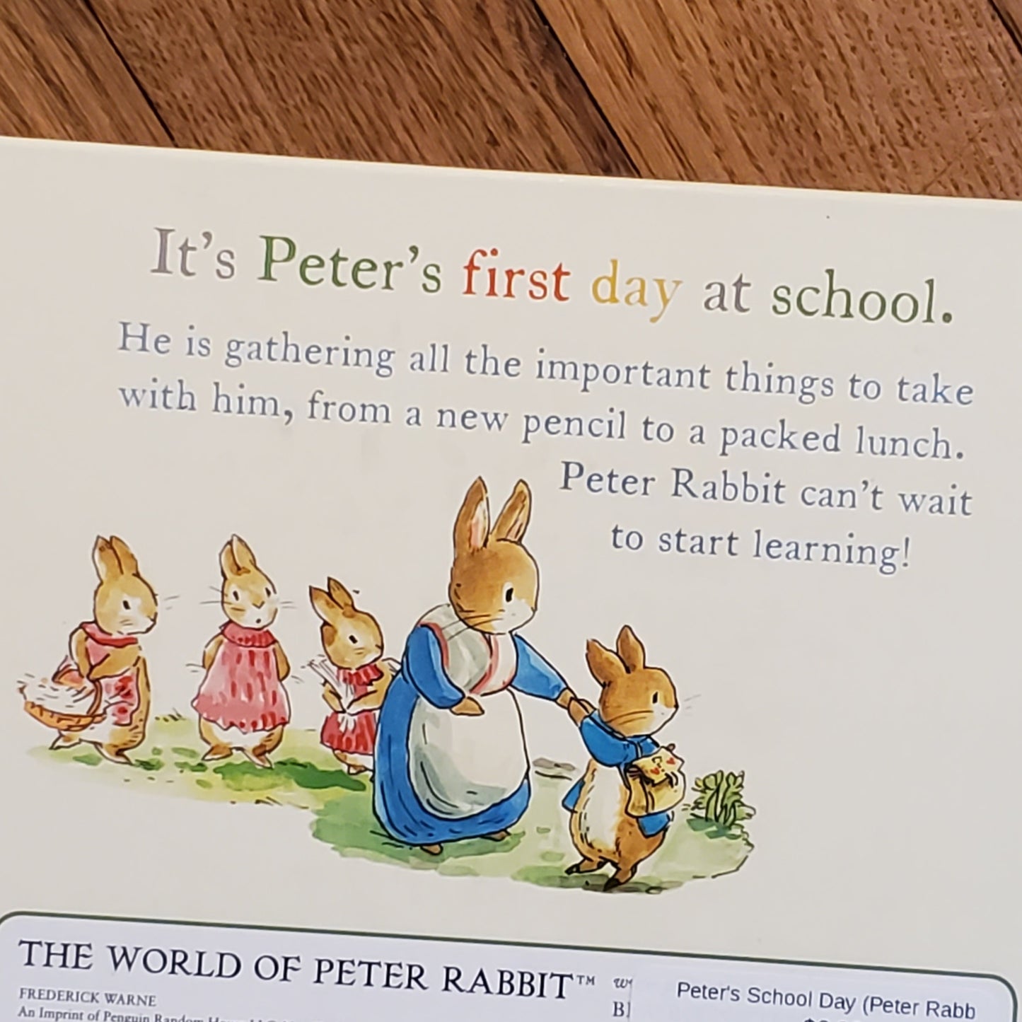 GB Board Book - Peter's School Day (Peter Rabbit)