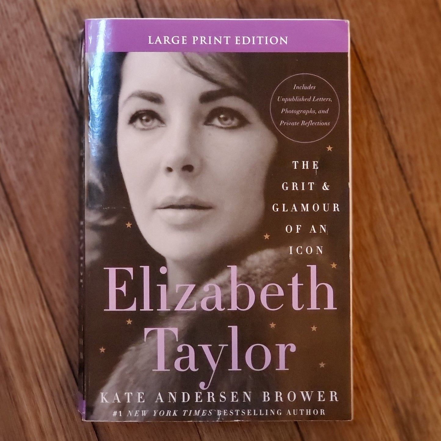 GB Used - Elizabeth Taylor: The Grit and Glamour of an Icon (Large Print)