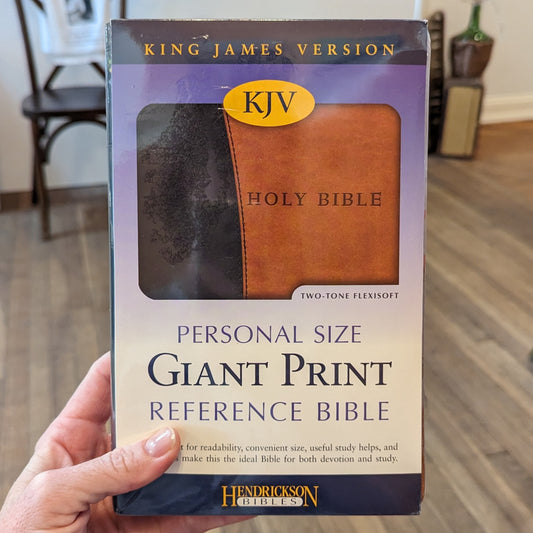 Personal Size Giant Print Reference Bible