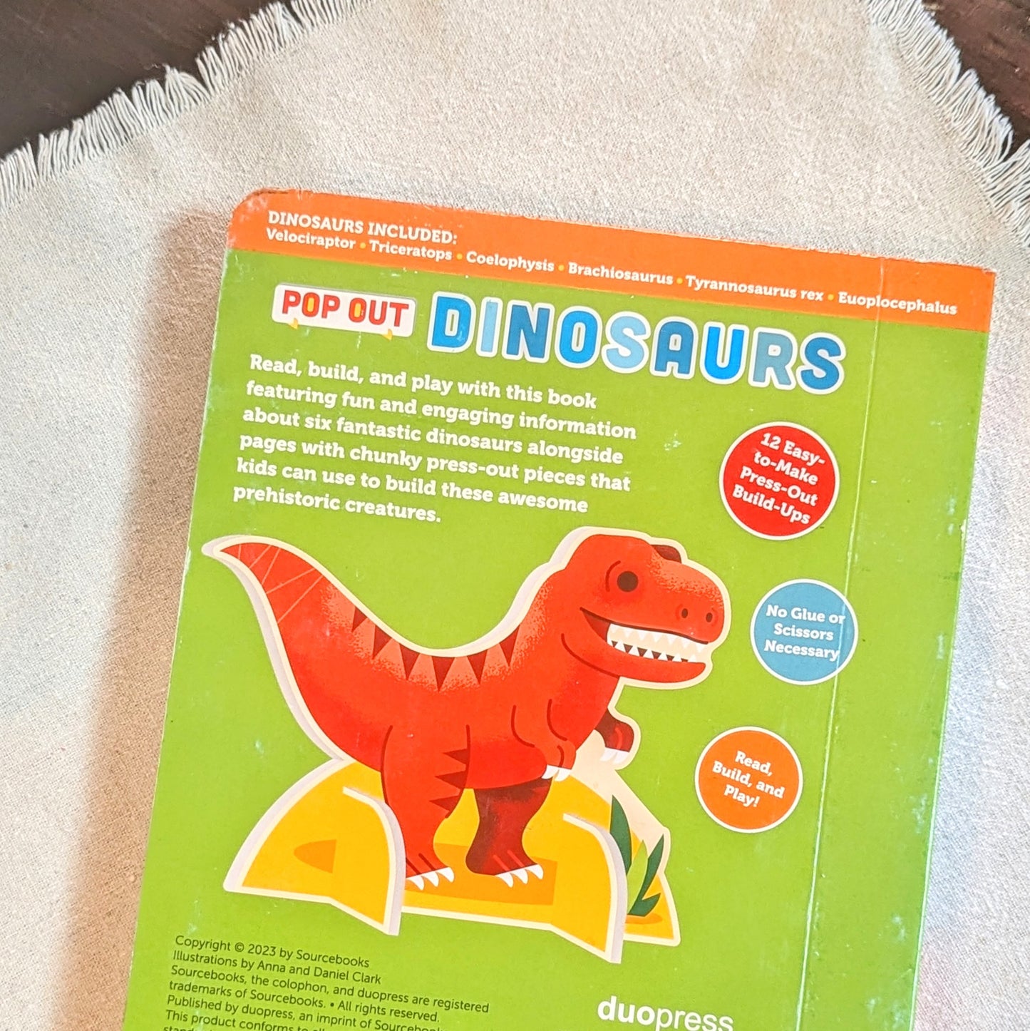 GB Board Book - Dinosaurs (pop out)