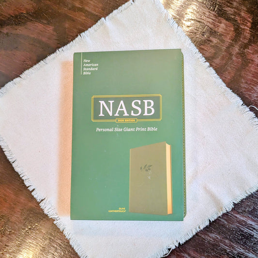 NASB Personal Size Giant Print Bible 2020 Edition Leathertouch Olive