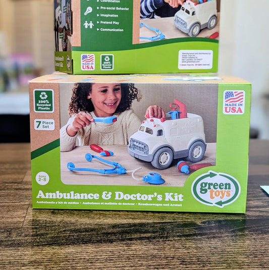 Green Toys - Ambulance & Doctors Kit
